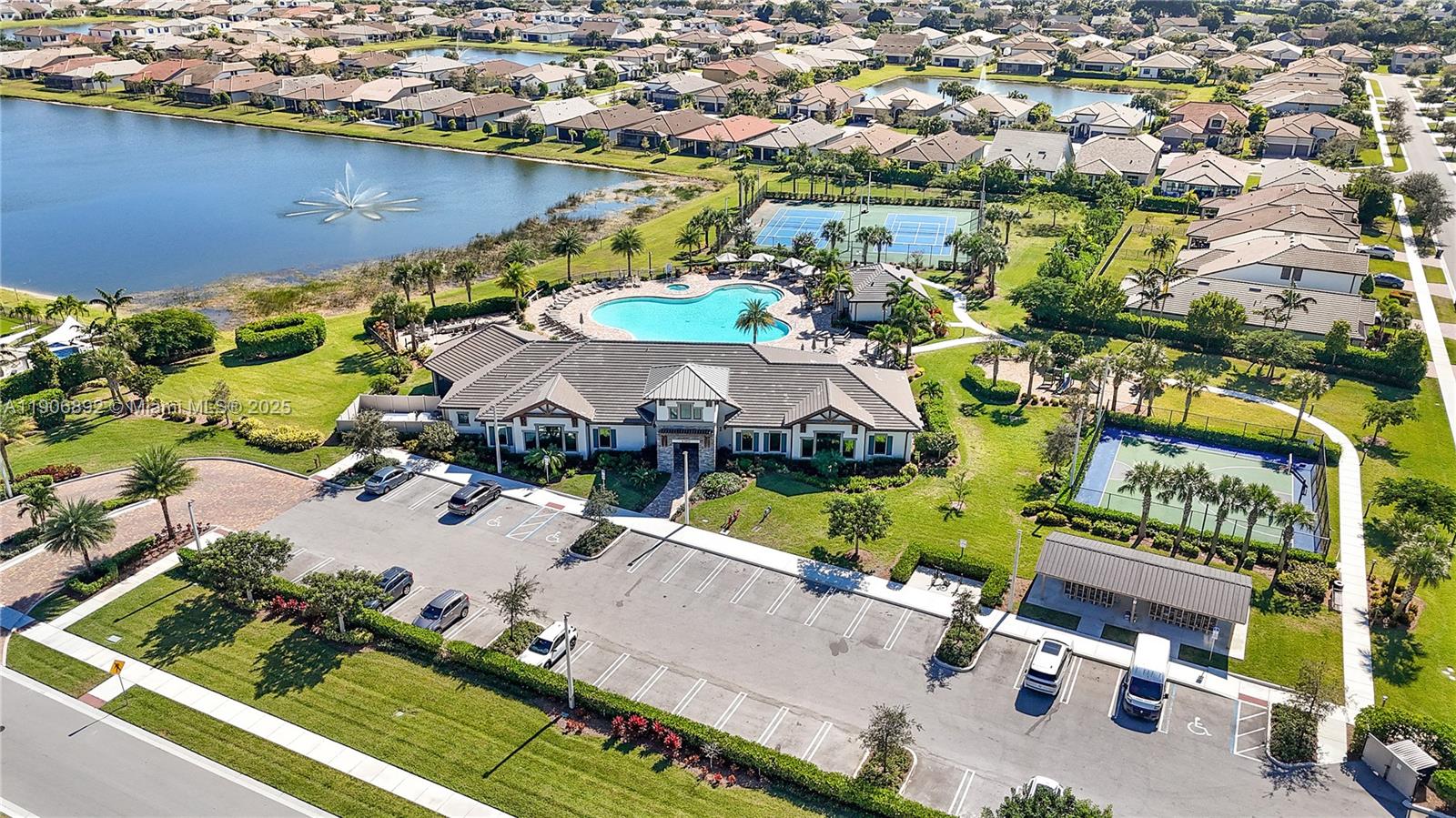 Lake Worth, Florida, 33467, United States, 4 Bedrooms Bedrooms, ,3 BathroomsBathrooms,Residential,For Sale,1990306