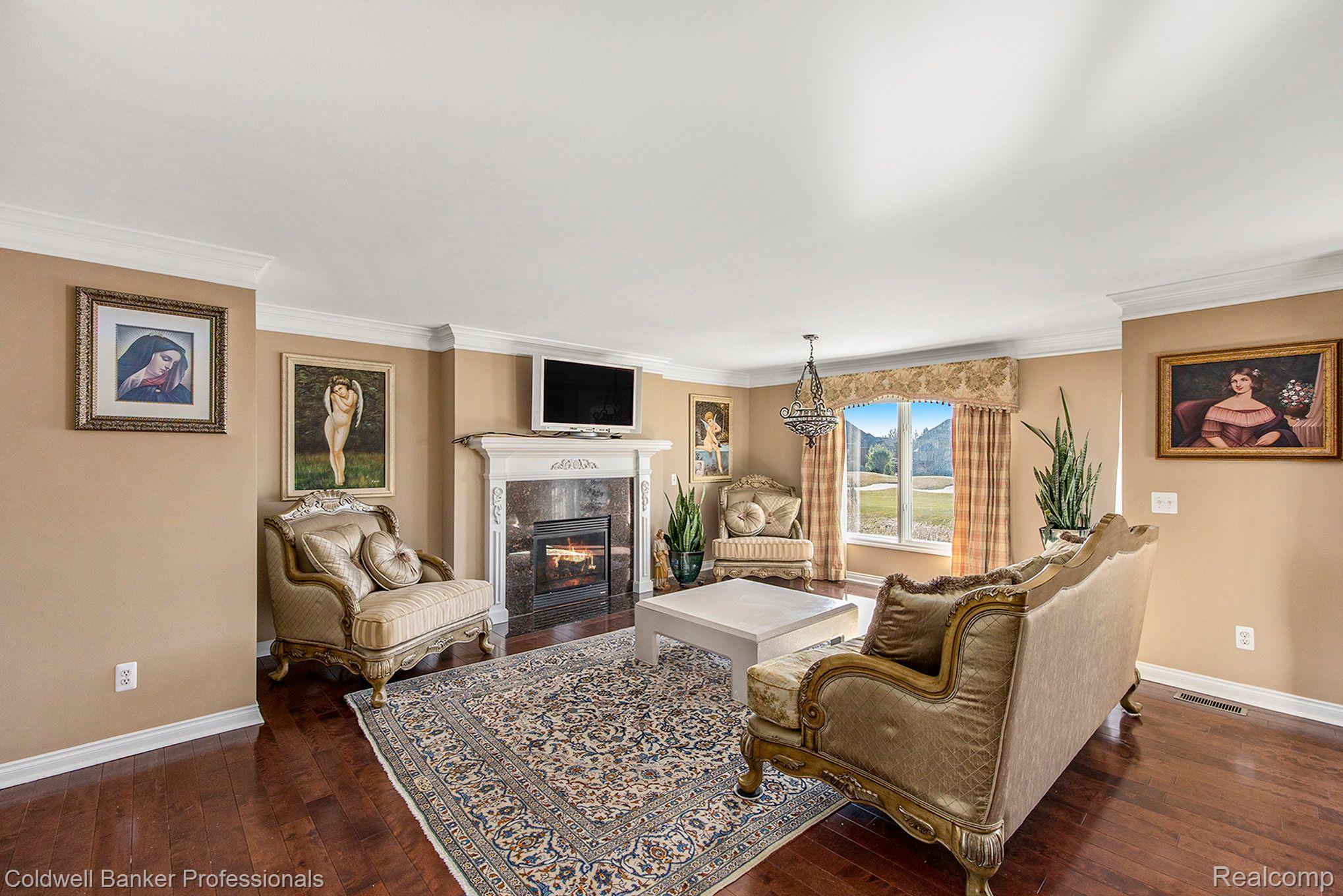 Oakland, Michigan, 48363, United States, 4 Bedrooms Bedrooms, ,6 BathroomsBathrooms,Residential,For Sale,1986538