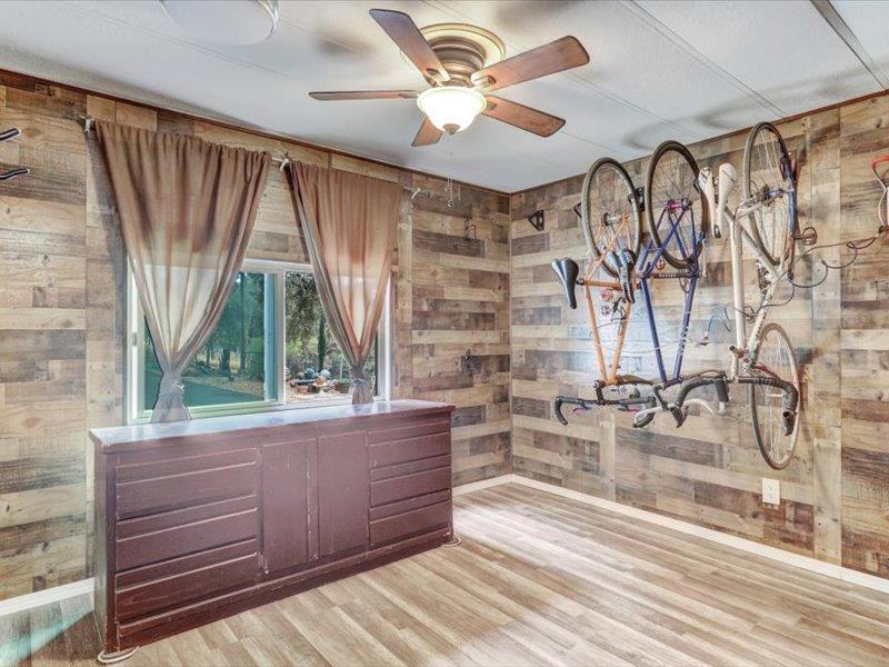 Grass Valley, California, 95949, United States, 3 Bedrooms Bedrooms, ,2 BathroomsBathrooms,Residential,For Sale,1982104