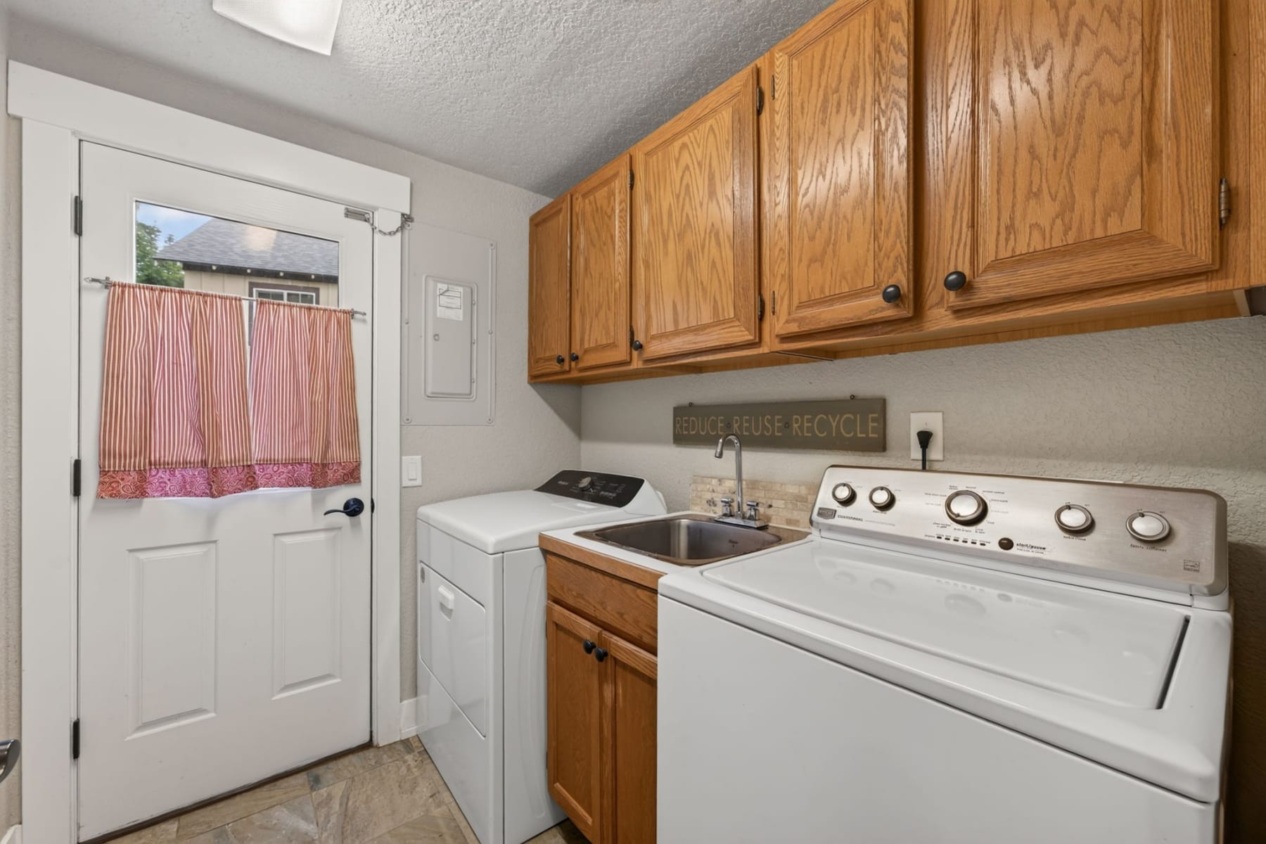  62968 Fresca Street Bend, OR 97703 - 物件實景