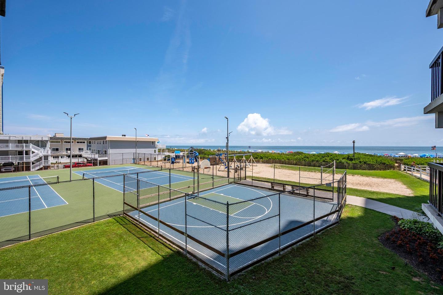 Ocean City, Maryland, 21842, United States, 2 Bedrooms Bedrooms, ,2 BathroomsBathrooms,Residential,For Sale,1956111