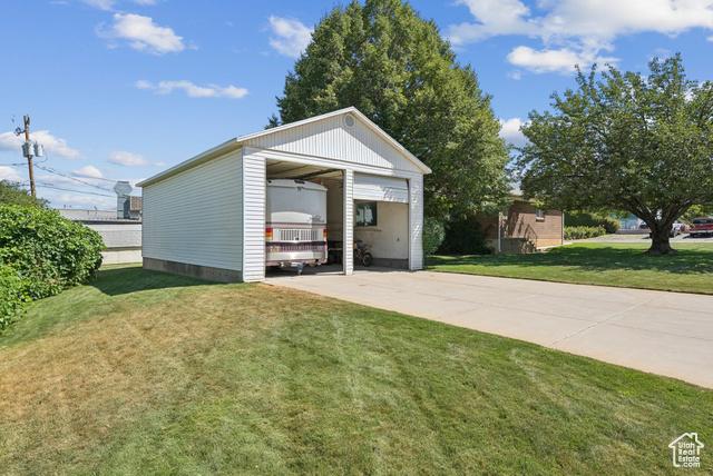 Woods Cross, Utah, 84010, United States, 5 Bedrooms Bedrooms, ,4 BathroomsBathrooms,Residential,For Sale,1927972