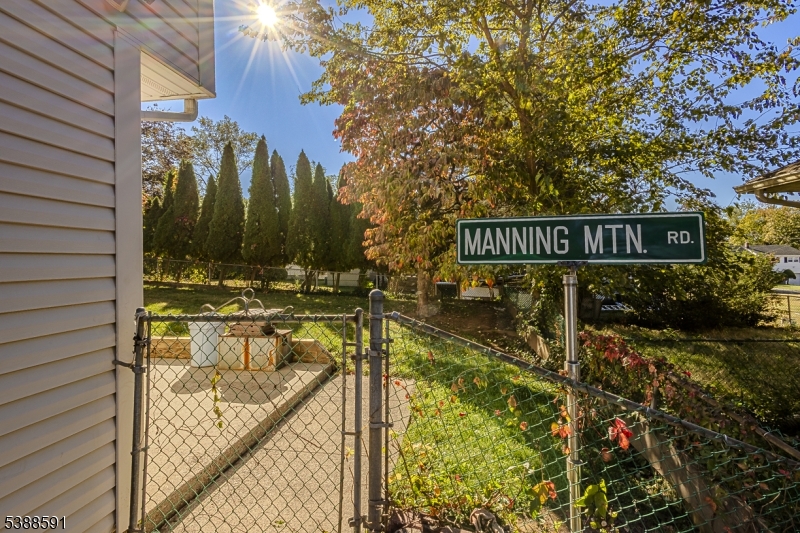 Plainfield City, New Jersey, 07060, United States, 4 Bedrooms Bedrooms, ,2 BathroomsBathrooms,Residential,For Sale,1961525