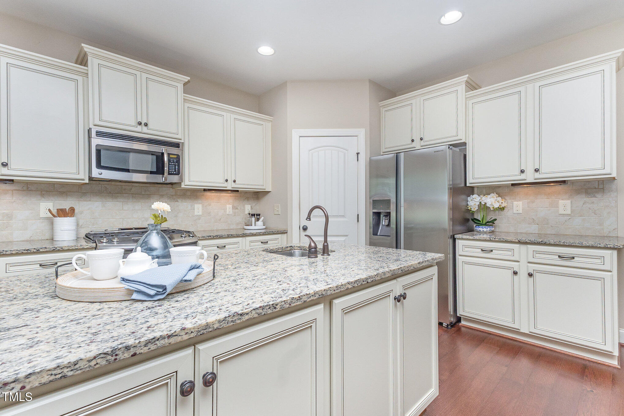 Apex, North Carolina, 27539, United States, 4 Bedrooms Bedrooms, ,4 BathroomsBathrooms,Residential,For Sale,1924371
