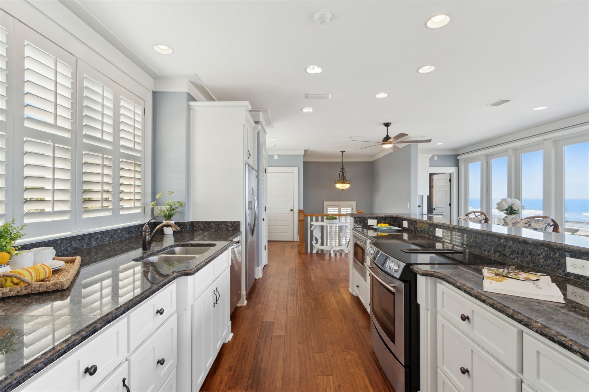 Fernandina Beach, Florida, 32034, United States, 3 Bedrooms Bedrooms, ,3 BathroomsBathrooms,Residential,For Sale,2016912