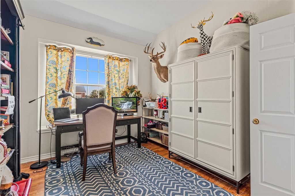 Van Alstyne, Texas, 75495, United States, 4 Bedrooms Bedrooms, ,2 BathroomsBathrooms,Residential,For Sale,1965564