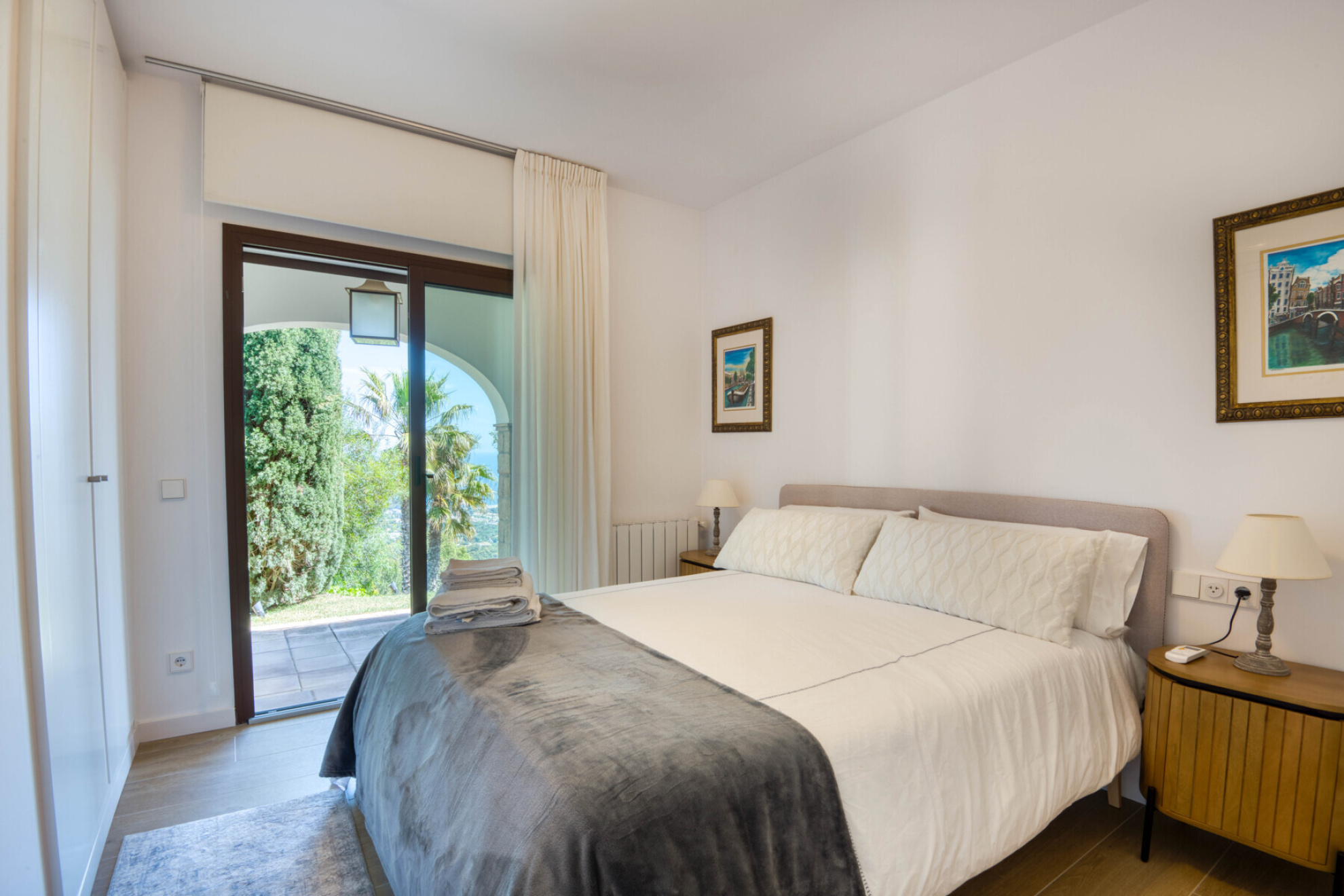  Exclusive designer villa with stunning sea views in Platja d