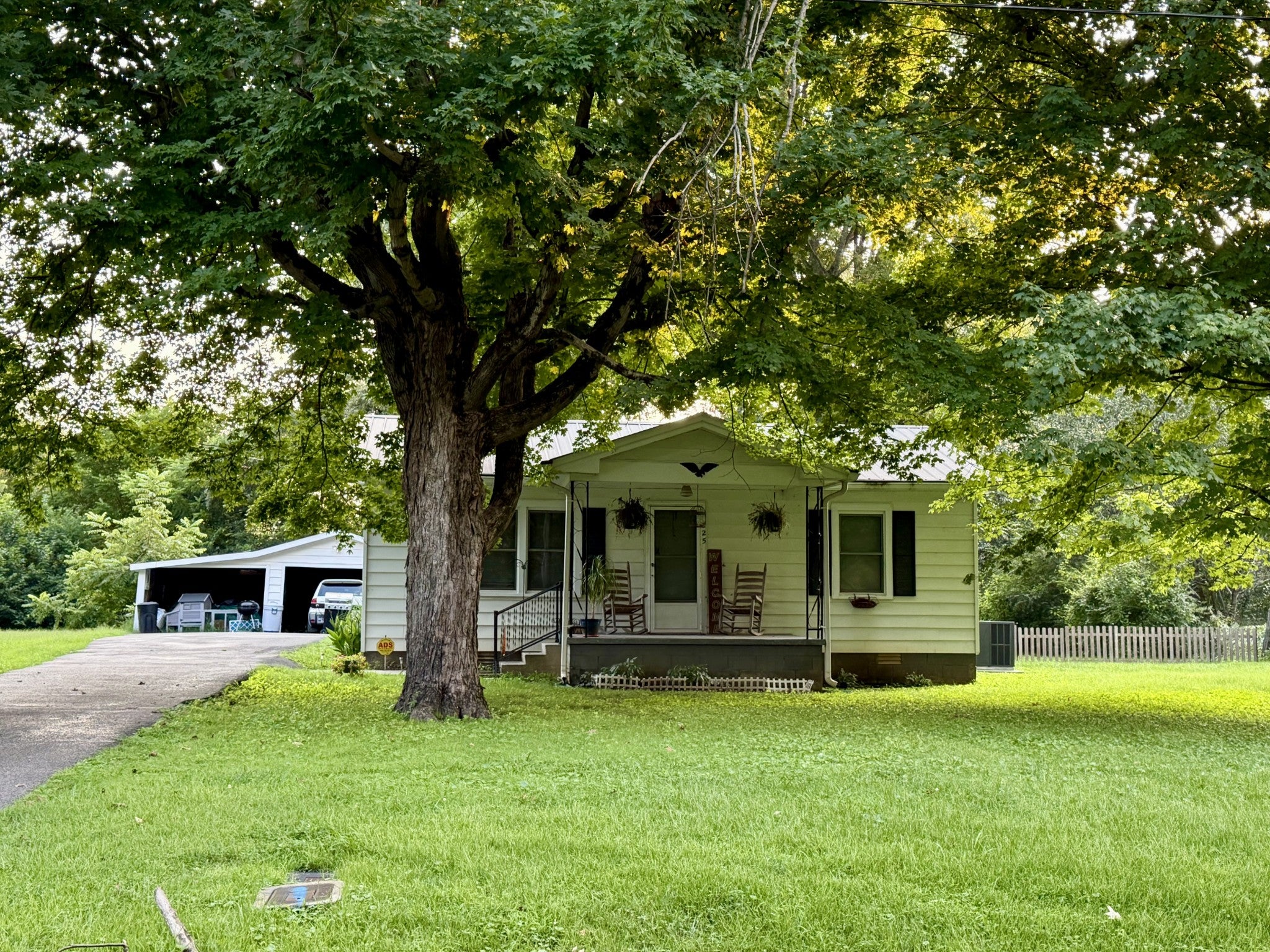 Spring St, Wartrace, TN 37183