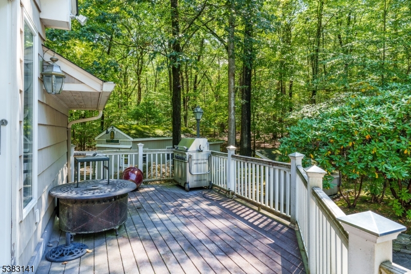 Kinnelon Boro, New Jersey, 07405, United States, 4 Bedrooms Bedrooms, ,4 BathroomsBathrooms,Residential,For Sale,1941980