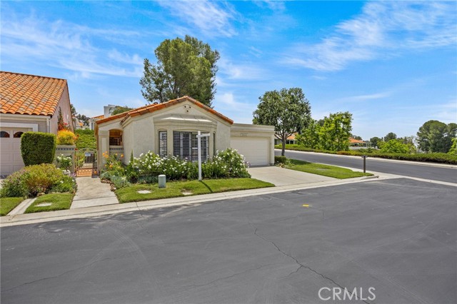 Mission Viejo, California, 92692, United States, 2 Bedrooms Bedrooms, ,2 BathroomsBathrooms,Residential,For Sale,2014026