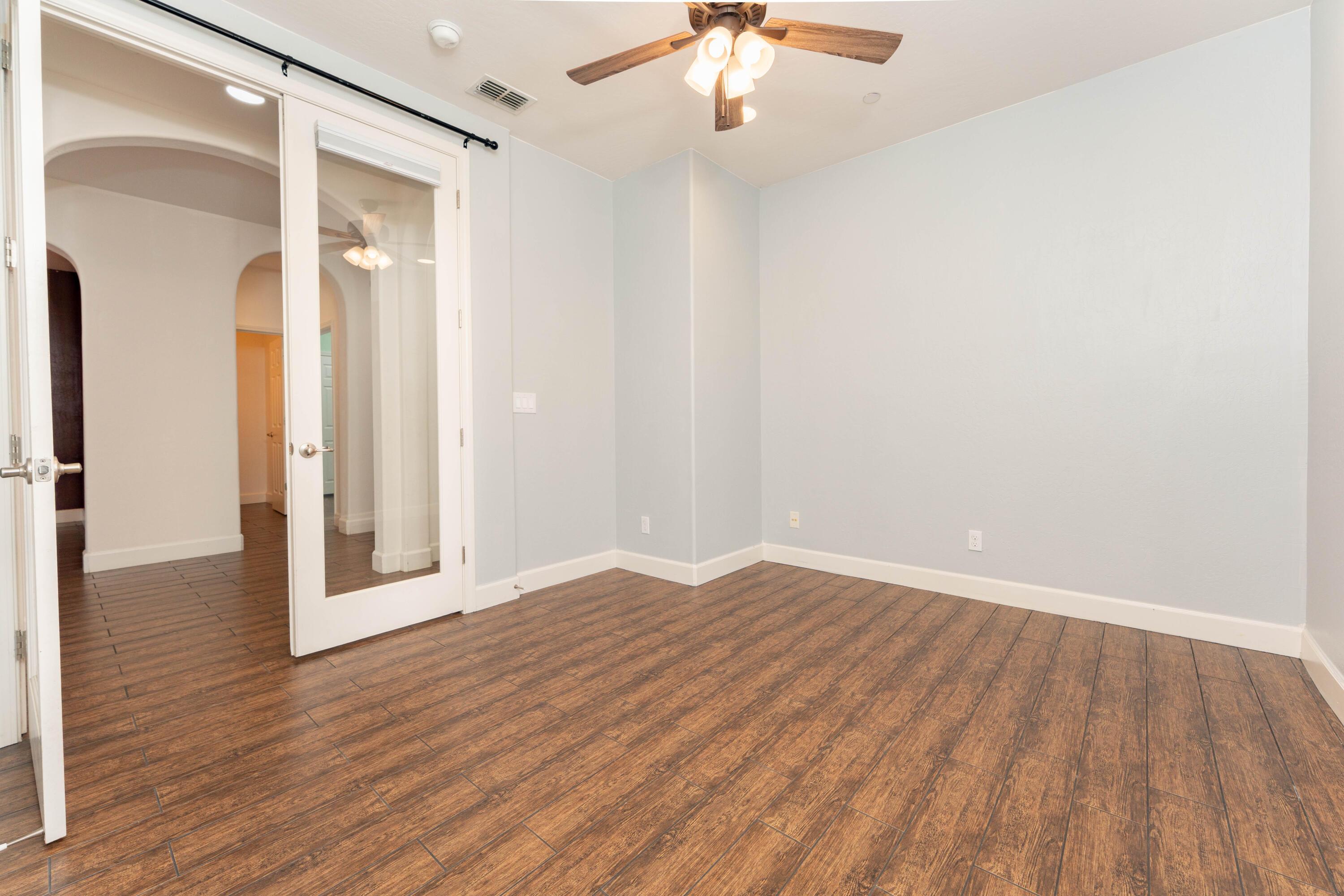 Tulare, California, 93274, United States, 4 Bedrooms Bedrooms, ,3 BathroomsBathrooms,Residential,For Sale,1975083