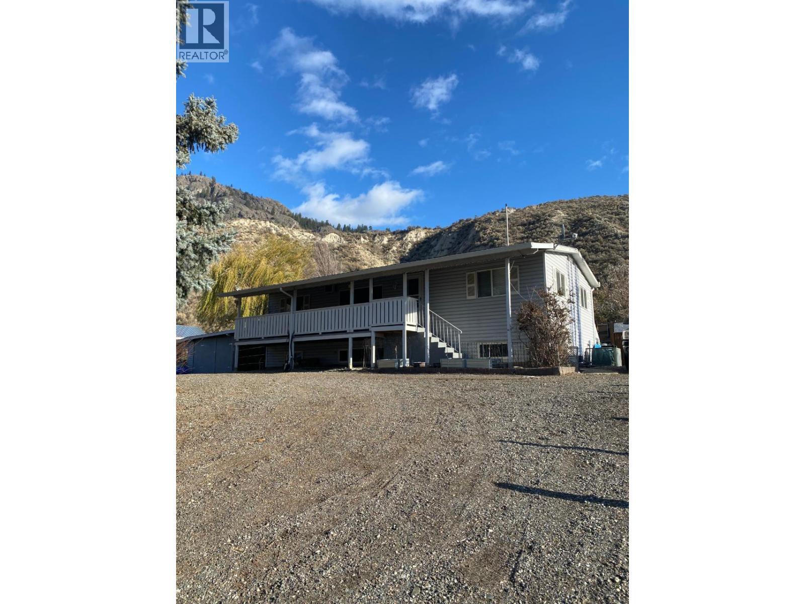 KAMLOOPS, British Columbia, V2H 1S7, CA, 4 Bedrooms Bedrooms, ,3 BathroomsBathrooms,Residential,For Sale,1949543