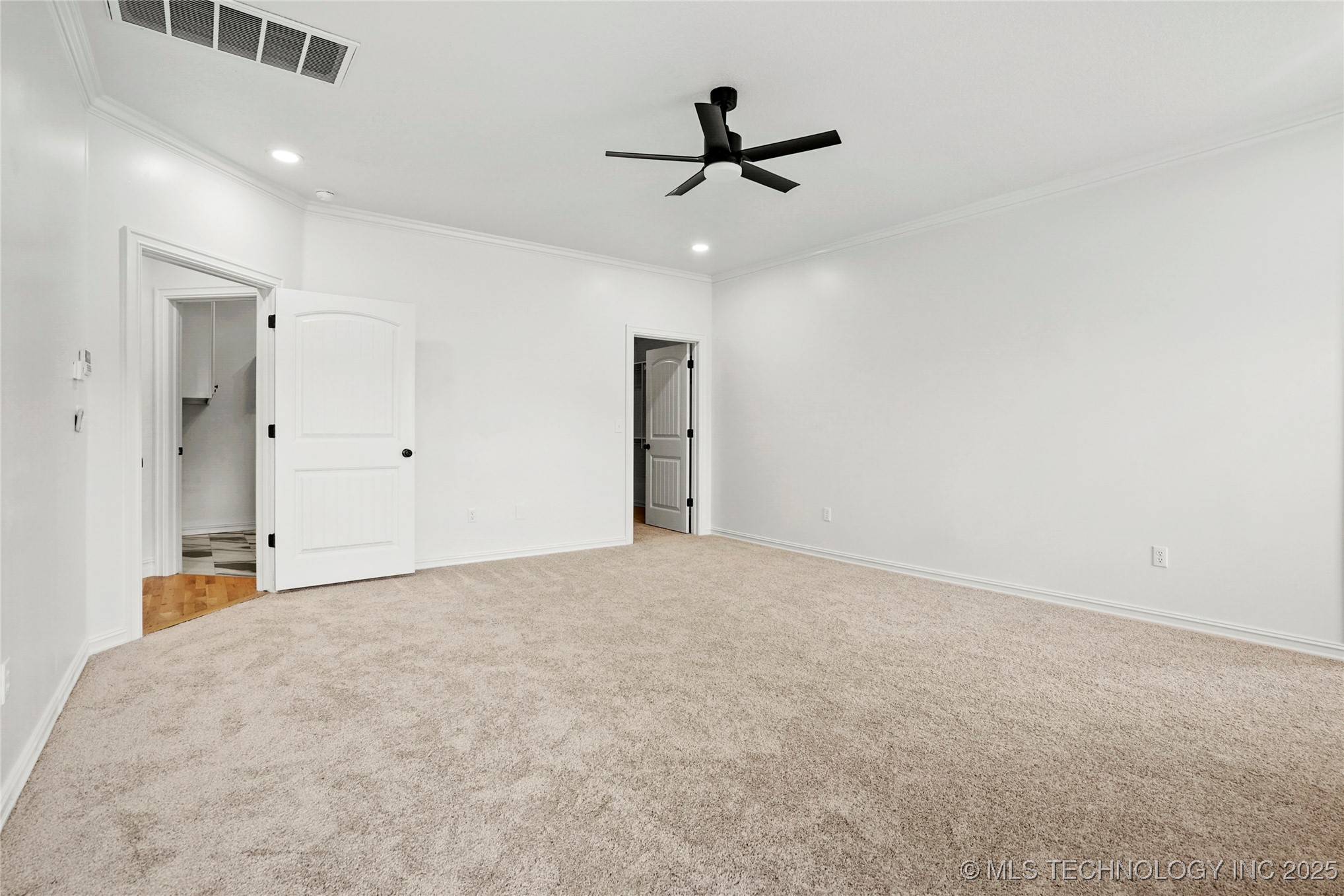 Bixby, Oklahoma, 74008, United States, 5 Bedrooms Bedrooms, ,4 BathroomsBathrooms,Residential,For Sale,1908435