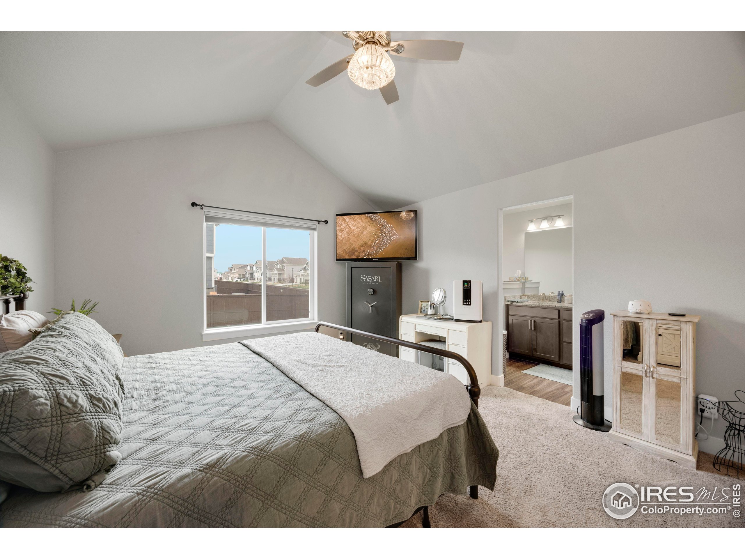 Loveland, Colorado, 80538, United States, 5 Bedrooms Bedrooms, ,3 BathroomsBathrooms,Residential,For Sale,1866532