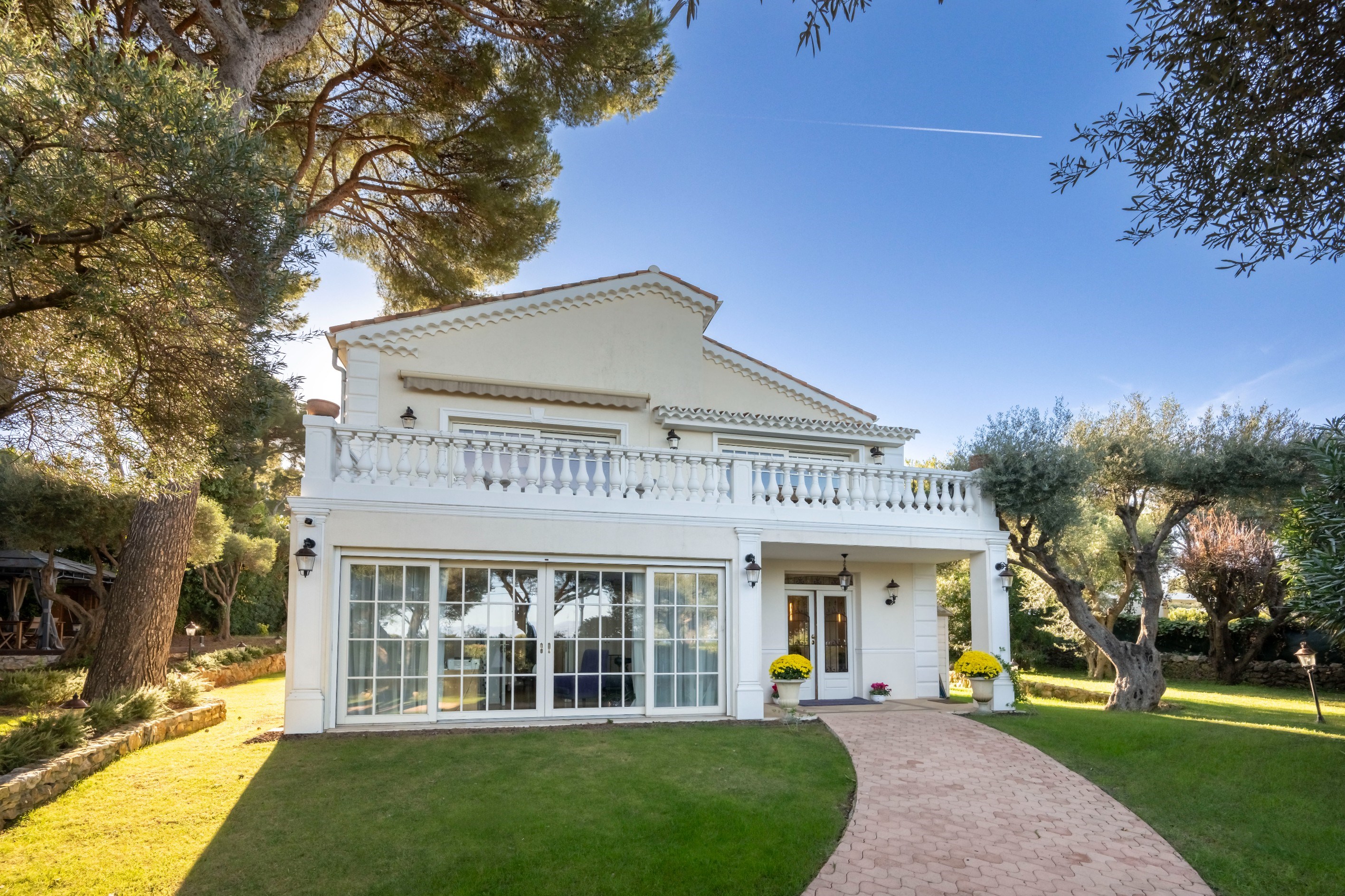  Cap d’Antibes: luxury villa renovated near plage de la Garoupe - 物件實景