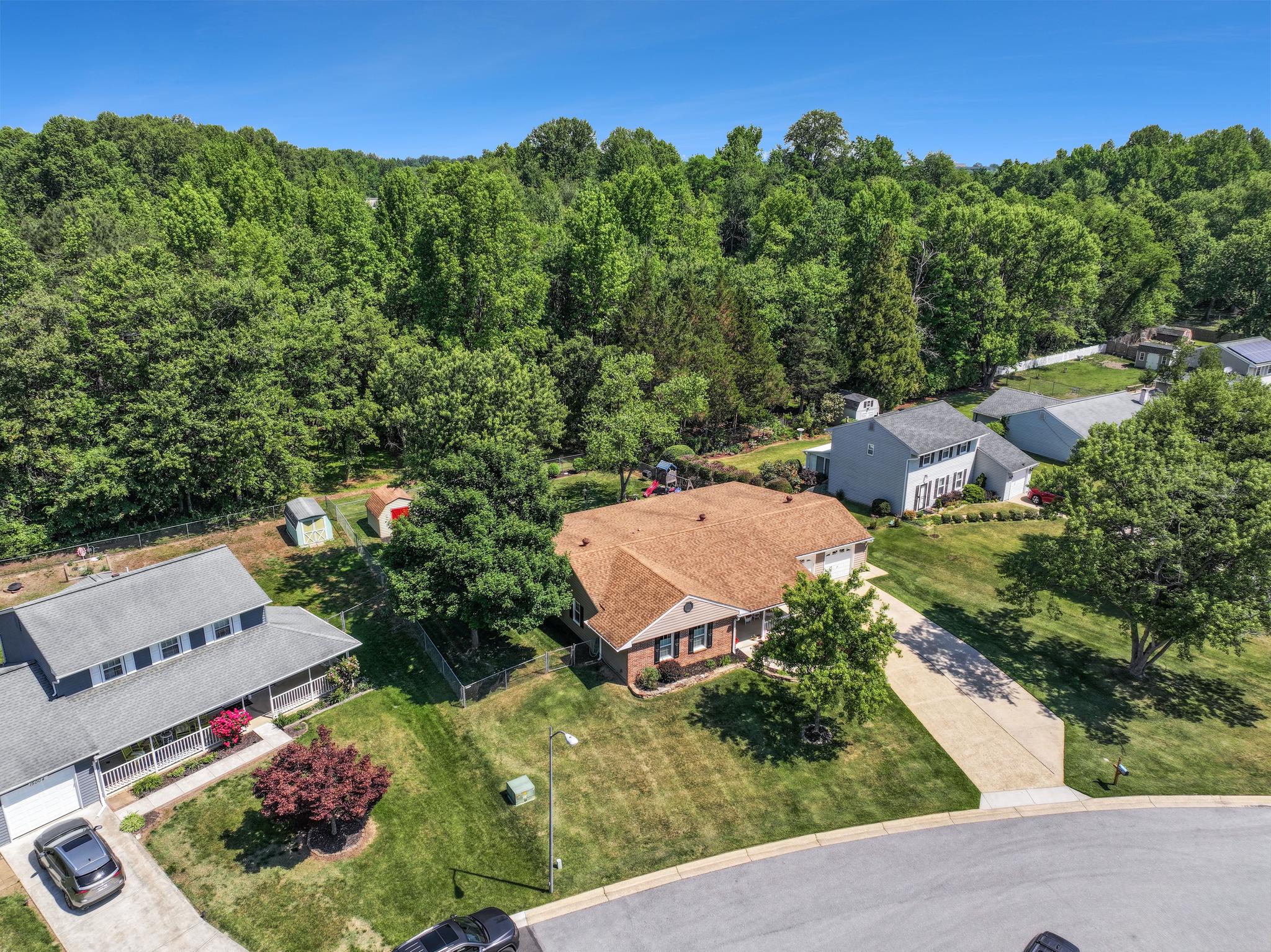 Bowie, Maryland, 20716, United States, 4 Bedrooms Bedrooms, ,2 BathroomsBathrooms,Residential,For Sale,2048193