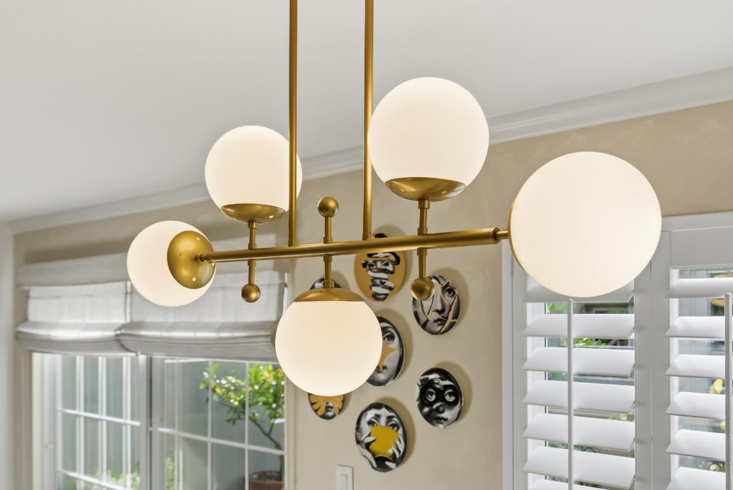 Menlo Park, California, 94025, United States, 1 Bedroom Bedrooms, ,1 BathroomBathrooms,Residential,For Sale,1992903