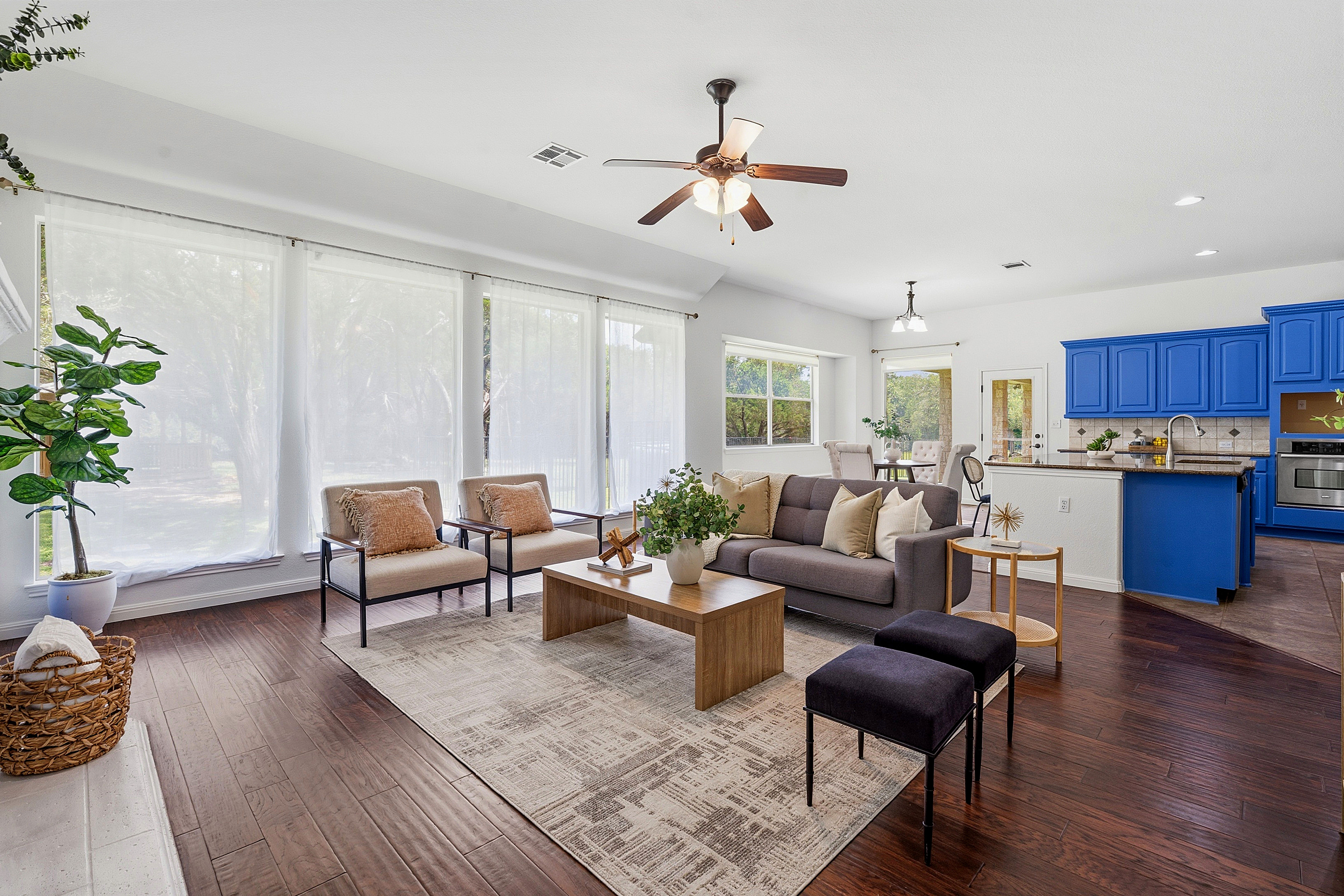  Exceptional Home, Exceptional Setting on 1 Acre - 物件實景