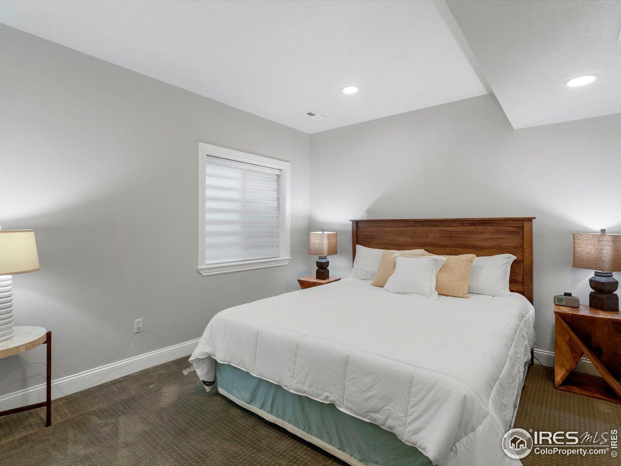 Arvada, Colorado, 80007, United States, 3 Bedrooms Bedrooms, ,2 BathroomsBathrooms,Residential,For Sale,1916869