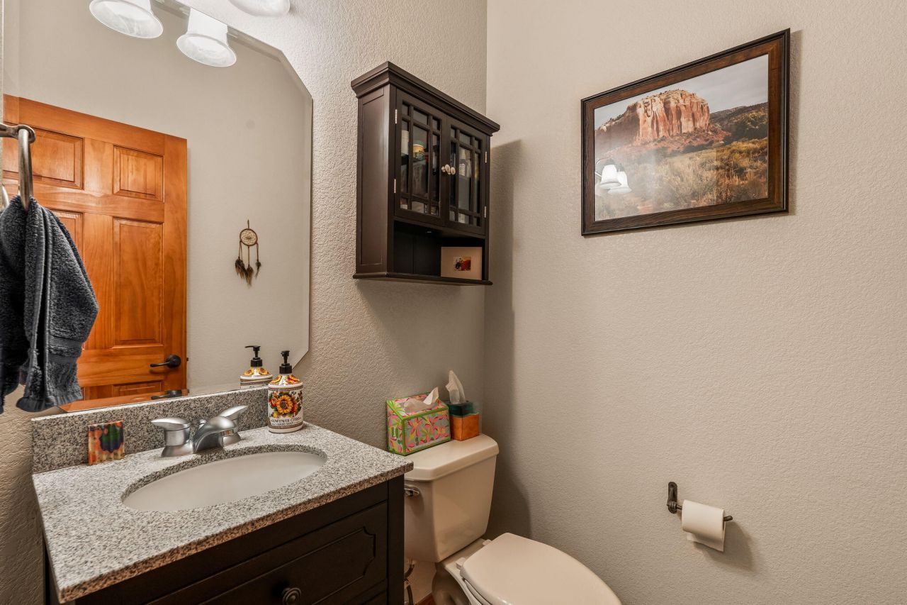 Albuquerque, New Mexico, 87114, United States, 3 Bedrooms Bedrooms, ,3 BathroomsBathrooms,Residential,For Sale,1996892