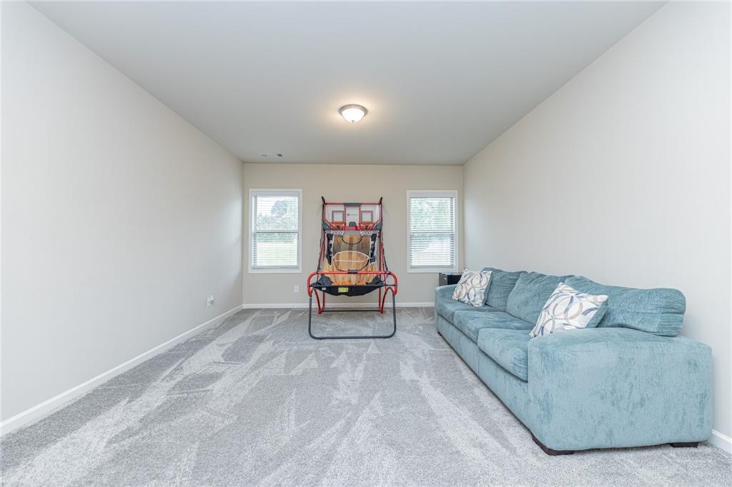 Lawrenceville, Georgia, 30046, United States, 5 Bedrooms Bedrooms, ,4 BathroomsBathrooms,Residential,For Sale,1982539