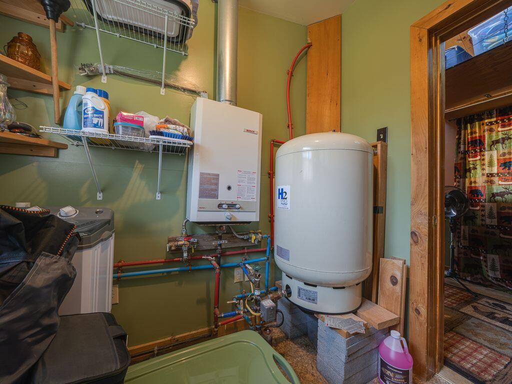 Gouverneur, New York, 13642, United States, 1 Bedroom Bedrooms, ,1 BathroomBathrooms,Residential,For Sale,1911047