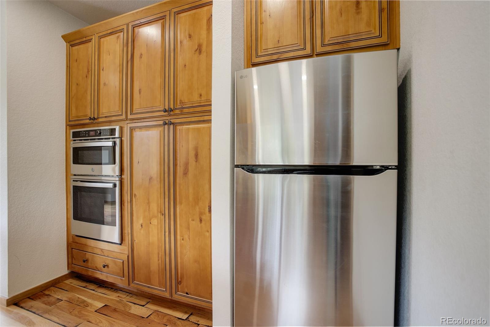 Lyons, Colorado, 80540, United States, 3 Bedrooms Bedrooms, ,1 BathroomBathrooms,Residential,For Sale,1942117