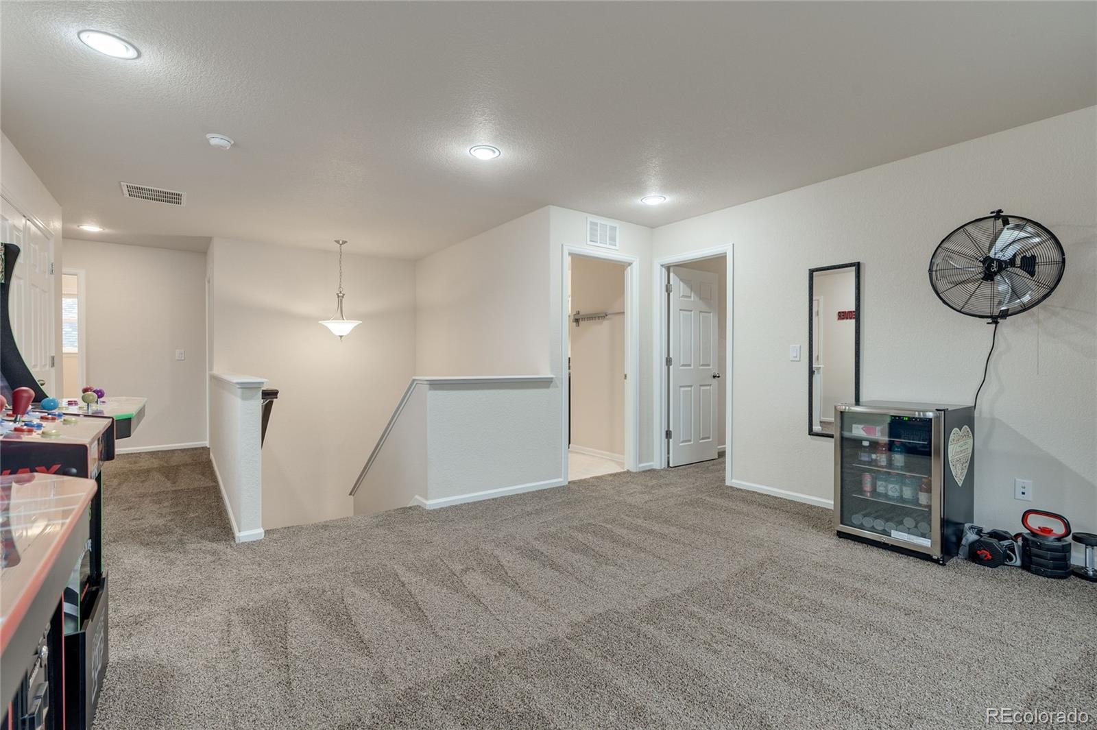 Castle Rock, Colorado, 80108, United States, 4 Bedrooms Bedrooms, ,3 BathroomsBathrooms,Residential,For Sale,1906915