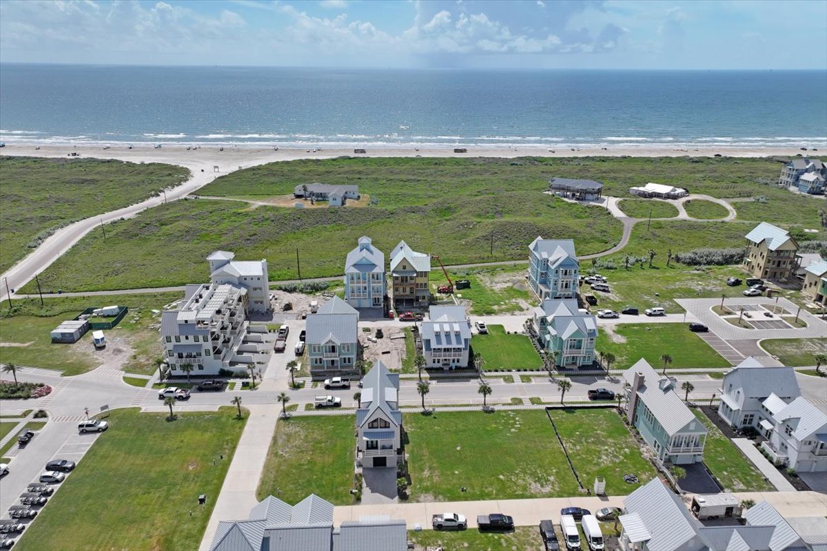 Port Aransas, Texas, 78373, United States, 3 Bedrooms Bedrooms, ,3 BathroomsBathrooms,Residential,For Sale,1979271