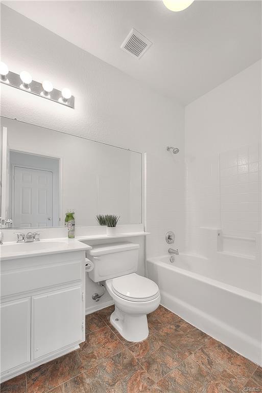 Victorville, California, 92392, United States, 5 Bedrooms Bedrooms, ,3 BathroomsBathrooms,Residential,For Sale,1996162