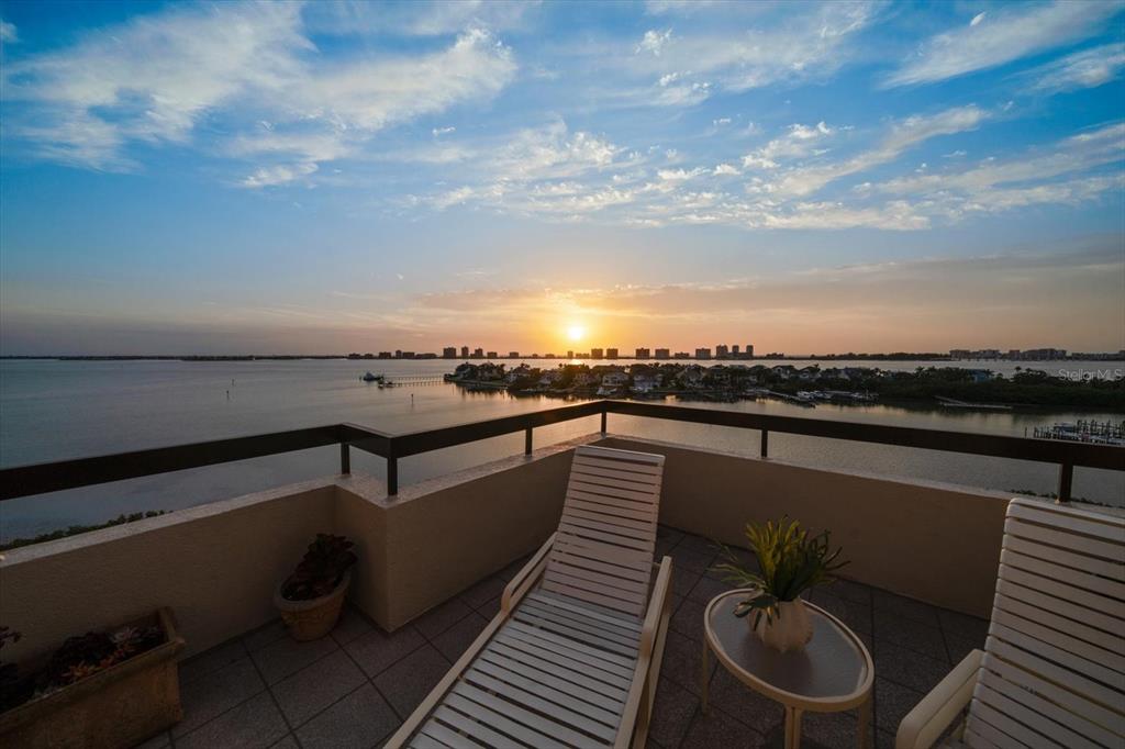 Belleair, Florida, 33756, United States, 3 Bedrooms Bedrooms, ,2 BathroomsBathrooms,Residential,For Sale,1793100