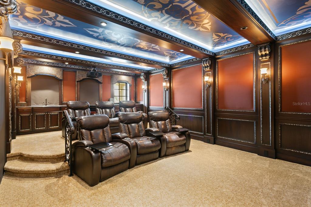 Tierra Verde, Florida, 33715, United States, 5 Bedrooms Bedrooms, ,6 BathroomsBathrooms,Residential,For Sale,1989474