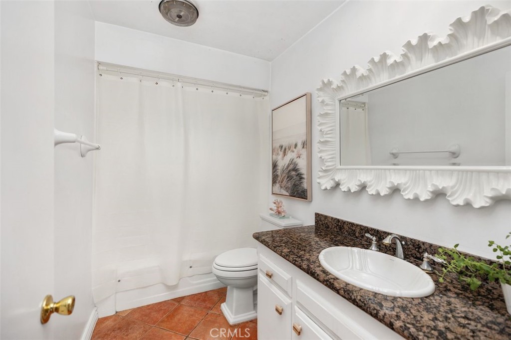 Yorba Linda, California, 92886, United States, 5 Bedrooms Bedrooms, ,3 BathroomsBathrooms,Residential,For Sale,1847322