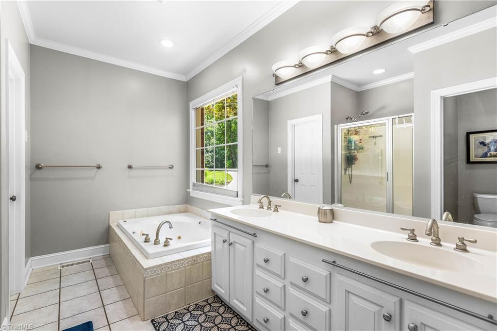 Stokesdale, North Carolina, 27357, United States, 3 Bedrooms Bedrooms, ,3 BathroomsBathrooms,Residential,For Sale,1876526