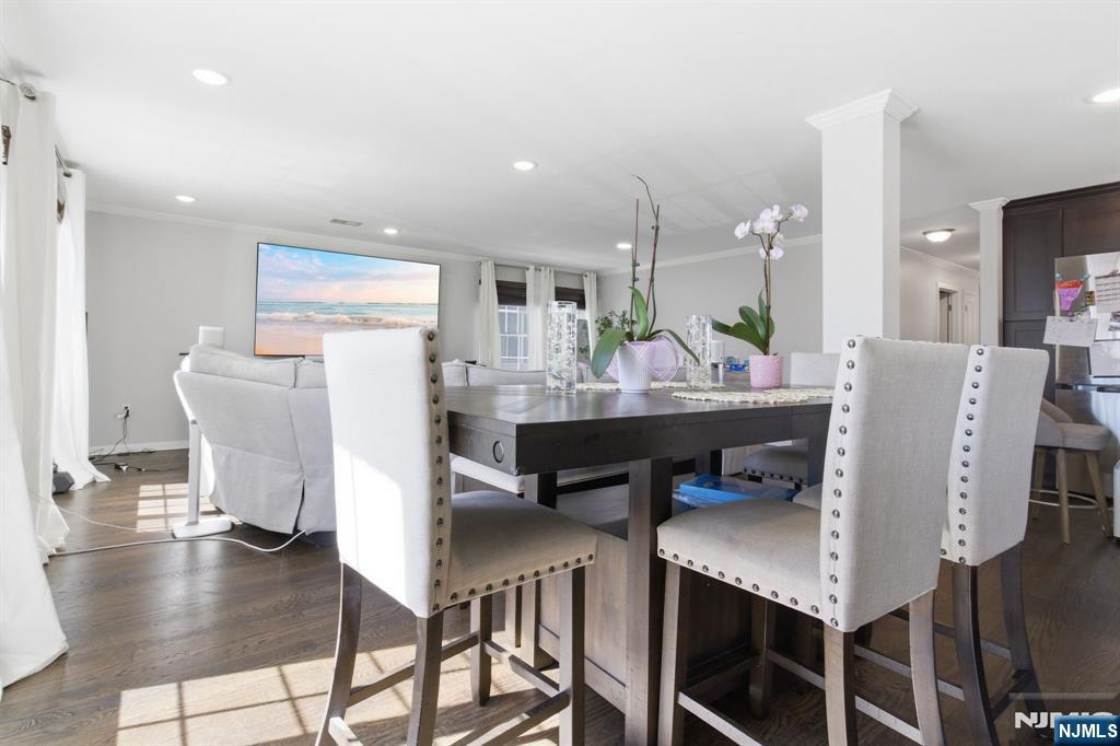 Kearny, New Jersey, 07032, United States, 6 Bedrooms Bedrooms, ,5 BathroomsBathrooms,Residential,For Sale,2032310