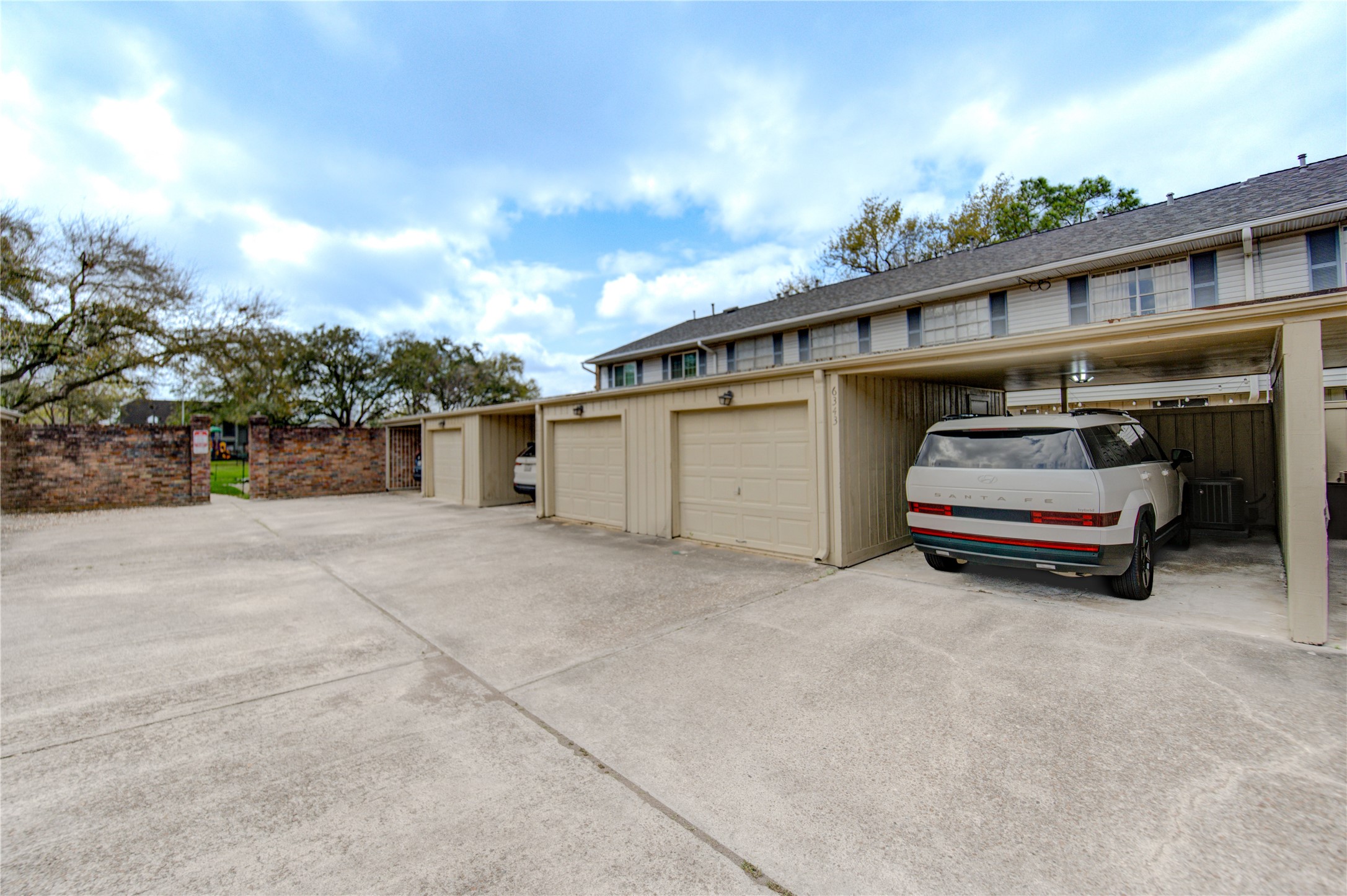  6343 Briar Rose Drive #142 - 物件實景