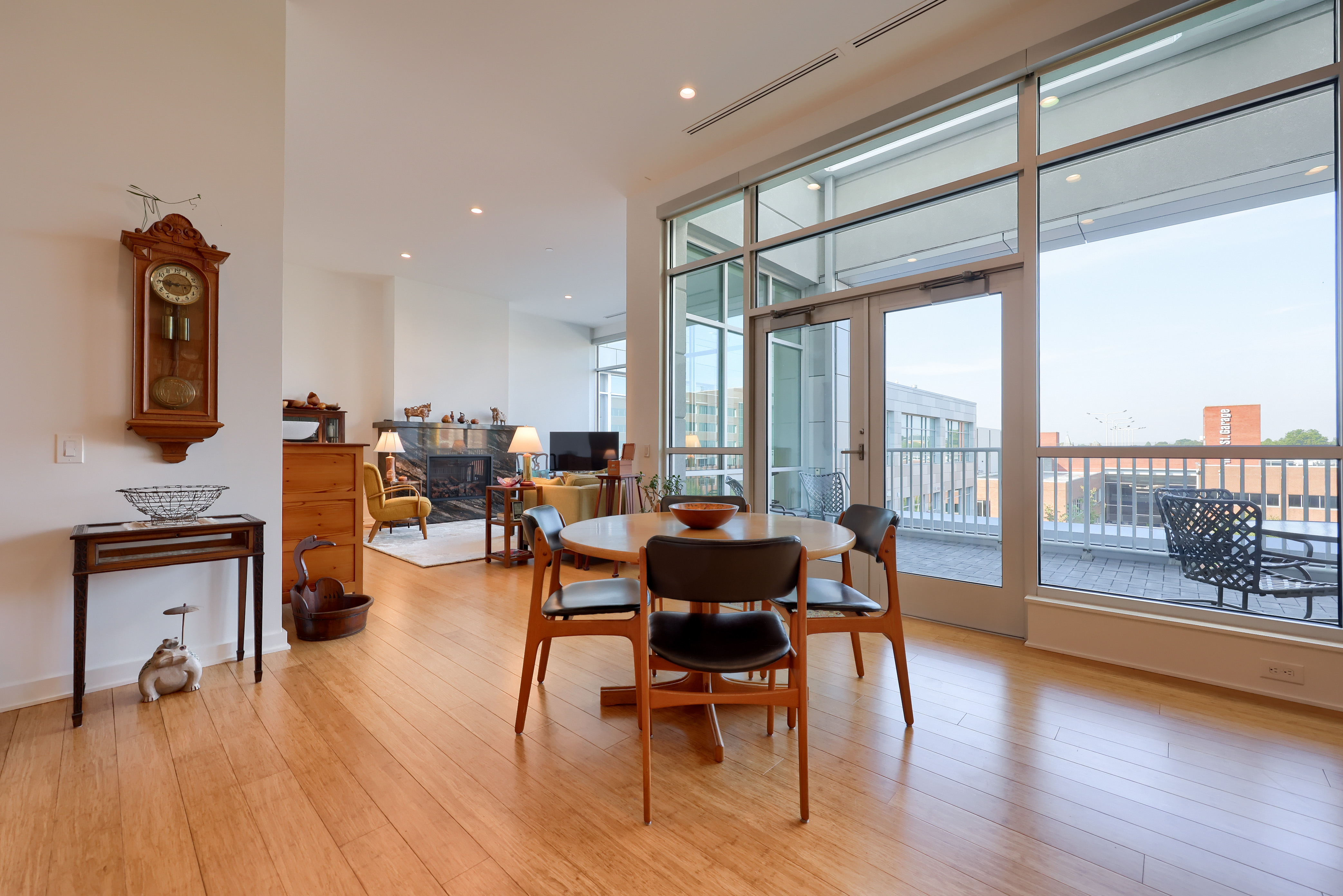  101 N Queen St, Unit 404 - 物件實景