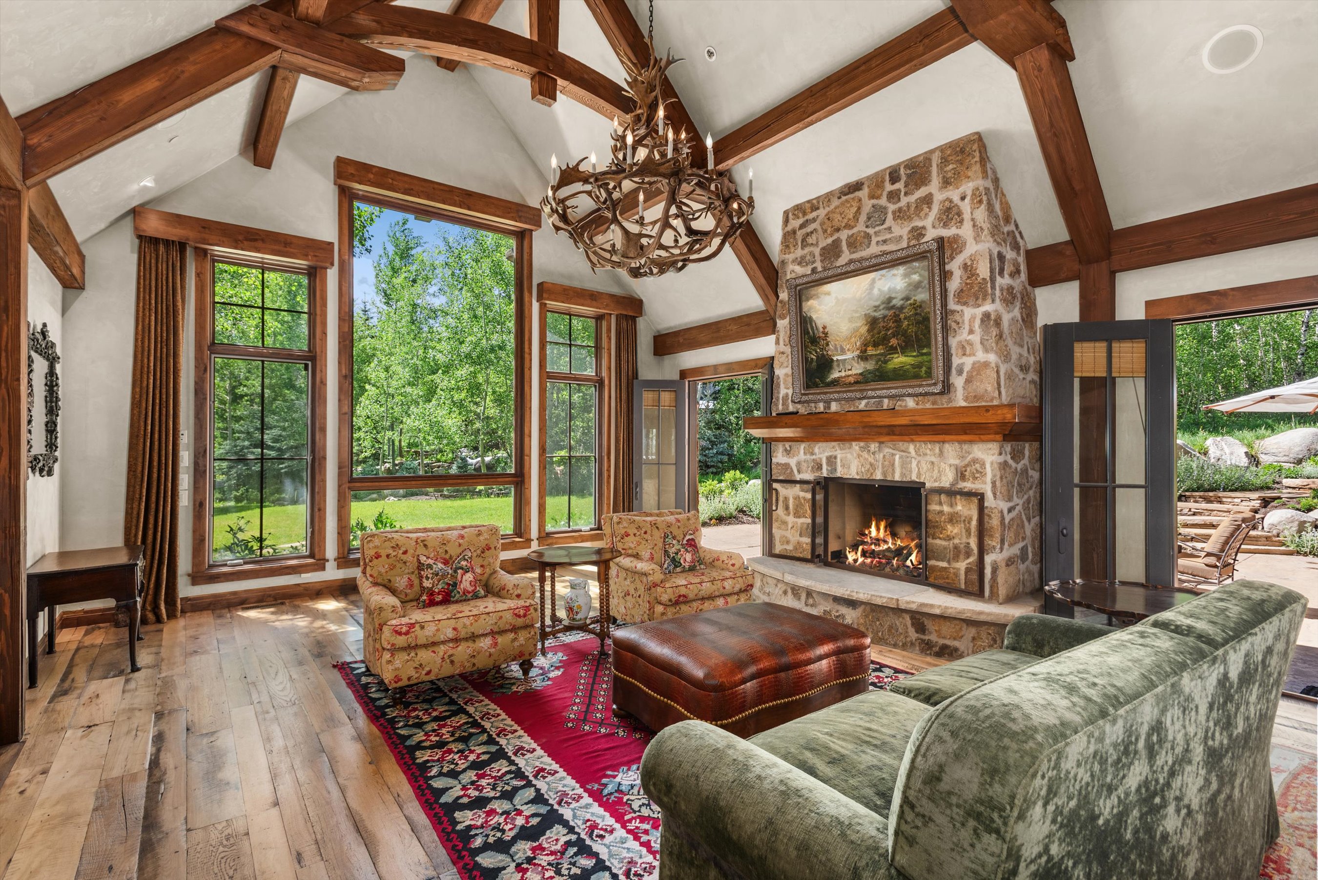  Morningstar Classic Estate with River Frontage - 物件實景