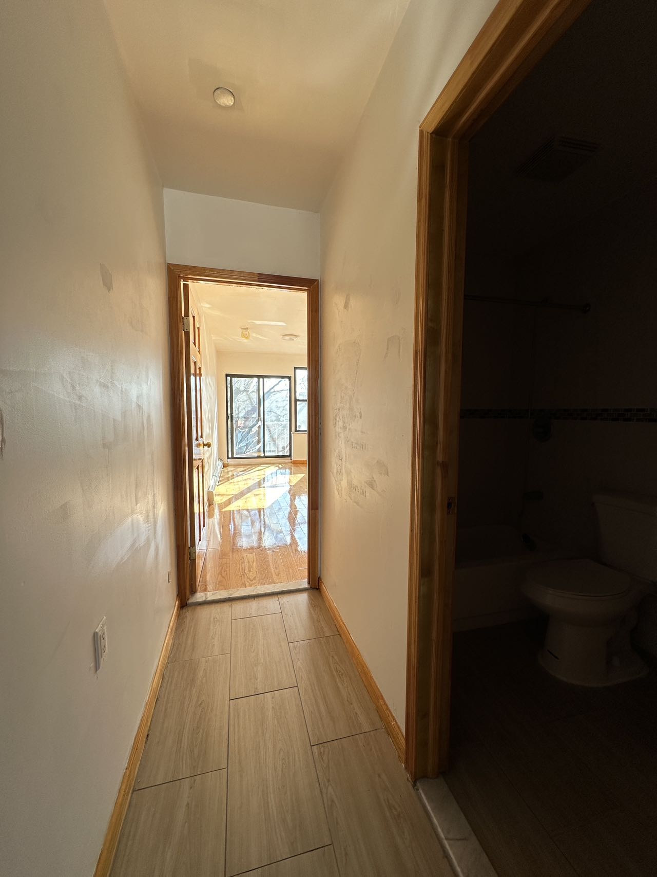 Brooklyn, New York, 11219, United States, 1 Bedroom Bedrooms, ,1 BathroomBathrooms,Residential,For Sale,1974120