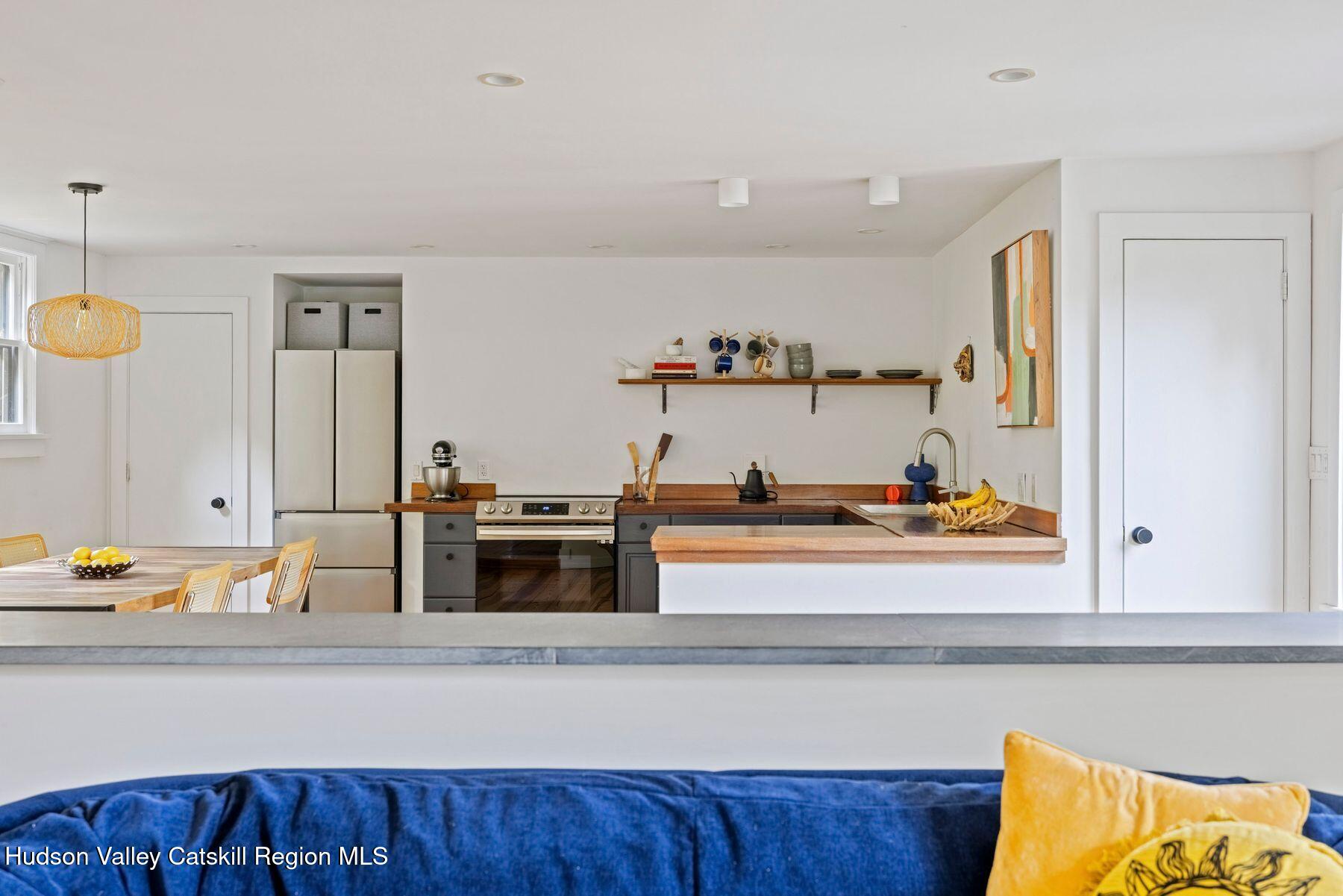 Woodstock, New York, 12409, United States, 2 Bedrooms Bedrooms, ,2 BathroomsBathrooms,Residential,For Sale,1949648