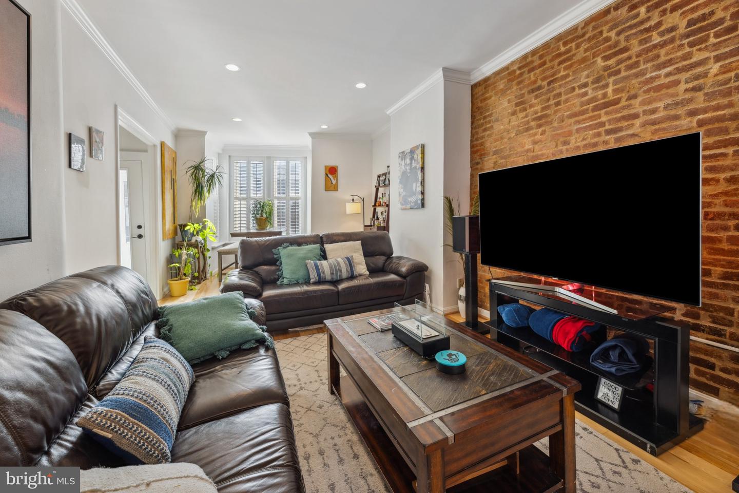 73 Florida Avenue NW, Washington, District of Columbia, 20001, United States, 3 Bedrooms Bedrooms, ,2 BathroomsBathrooms,Residential,For Sale,73 Florida Avenue NW,1682331