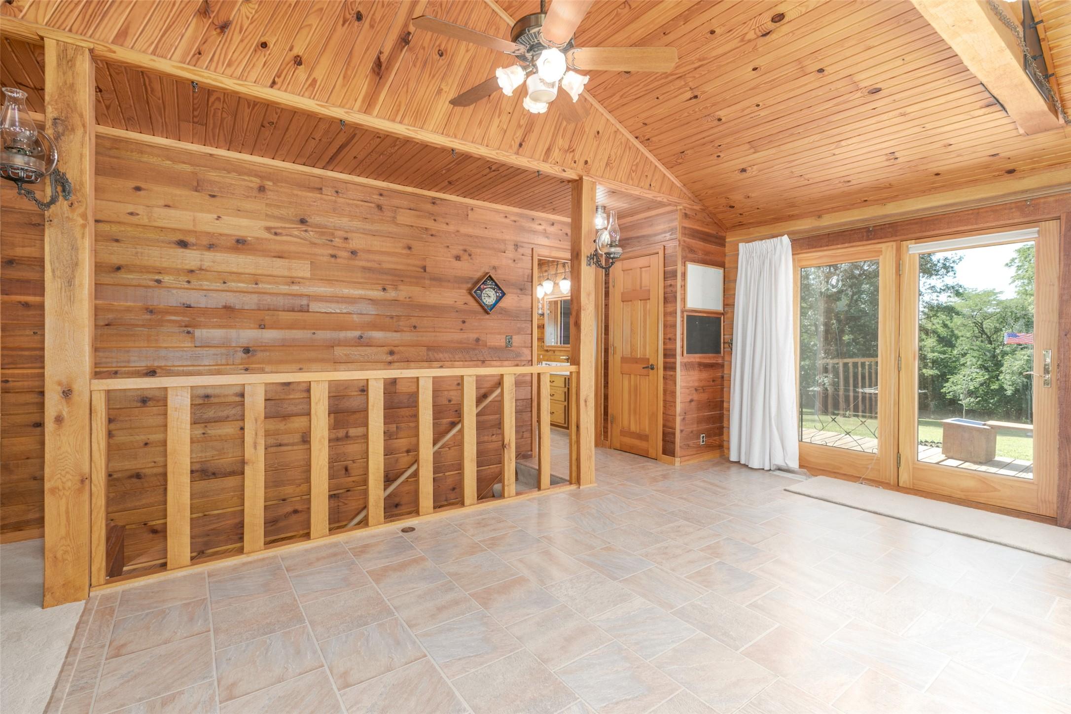 Adel, Iowa, 50003, United States, 3 Bedrooms Bedrooms, ,2 BathroomsBathrooms,Residential,For Sale,1888618