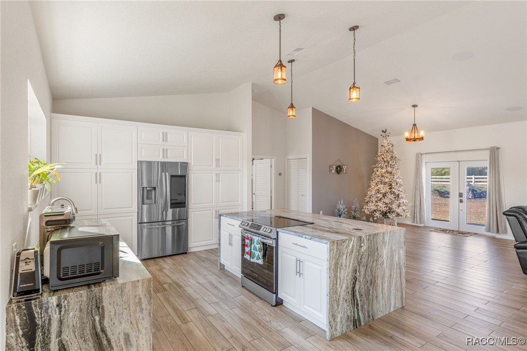 Lecanto, Florida, 34461, United States, 3 Bedrooms Bedrooms, ,2 BathroomsBathrooms,Residential,For Sale,2005724