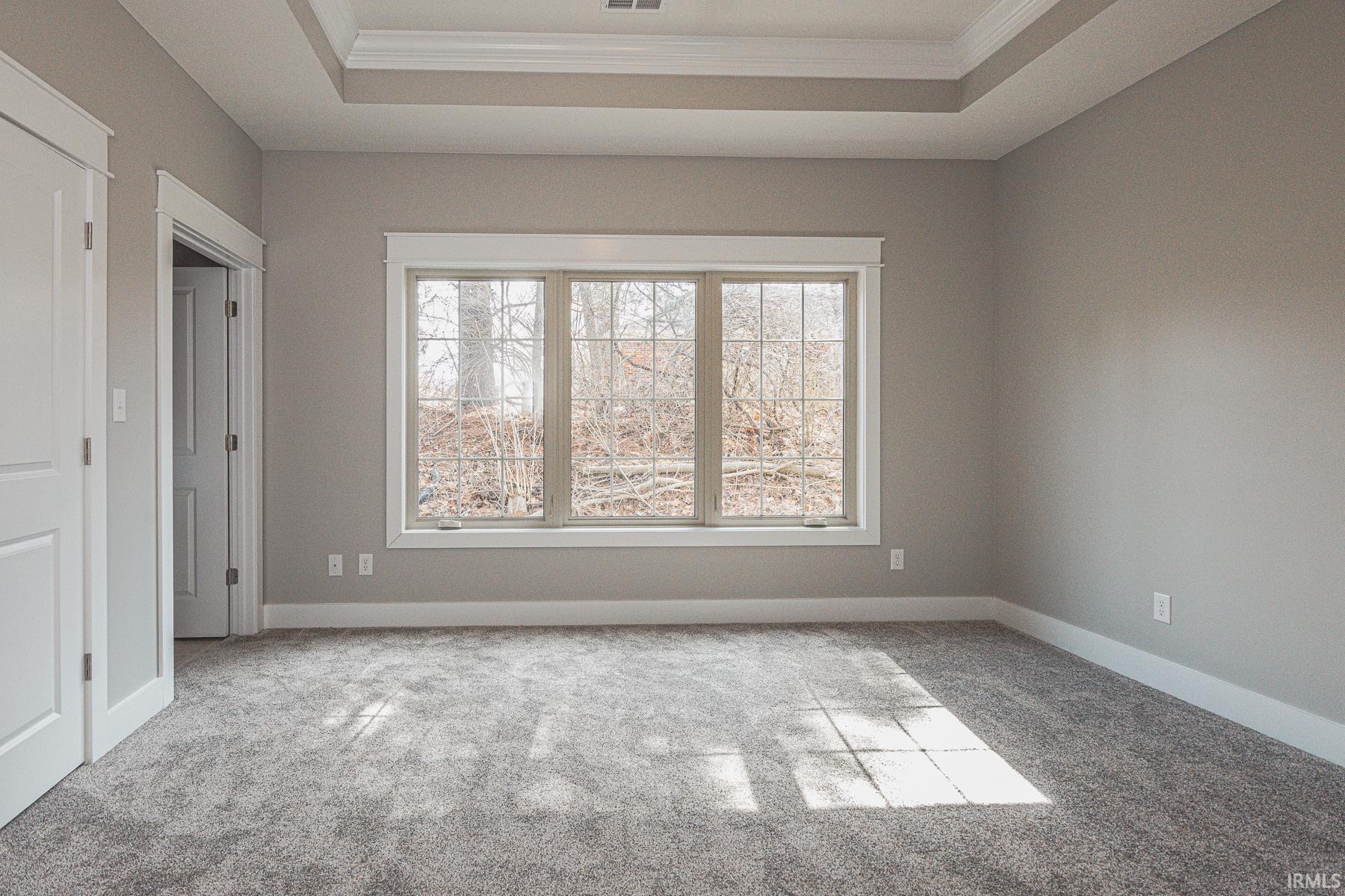 Bloomington, Indiana, 47401, United States, 4 Bedrooms Bedrooms, ,4 BathroomsBathrooms,Residential,For Sale,1980303