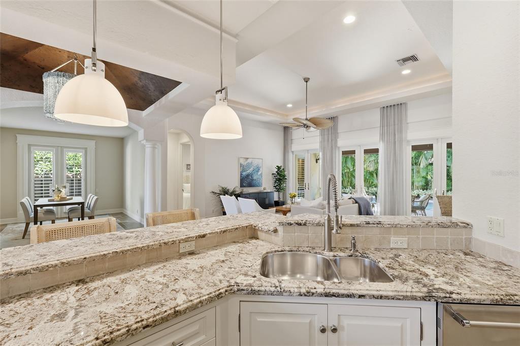 Sarasota, Florida, 34234, United States, 3 Bedrooms Bedrooms, ,3 BathroomsBathrooms,Residential,For Sale,1989538