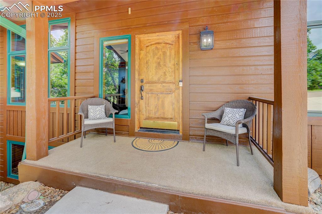Colorado Springs, Colorado, 80906, United States, 4 Bedrooms Bedrooms, ,4 BathroomsBathrooms,Residential,For Sale,1906884