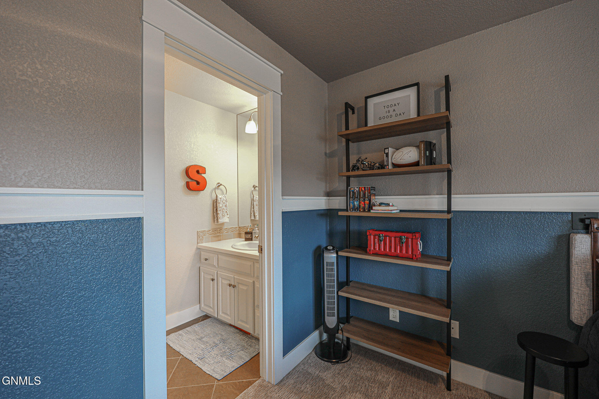 Bismarck, North Dakota, 58503, United States, 6 Bedrooms Bedrooms, ,5 BathroomsBathrooms,Residential,For Sale,1980273