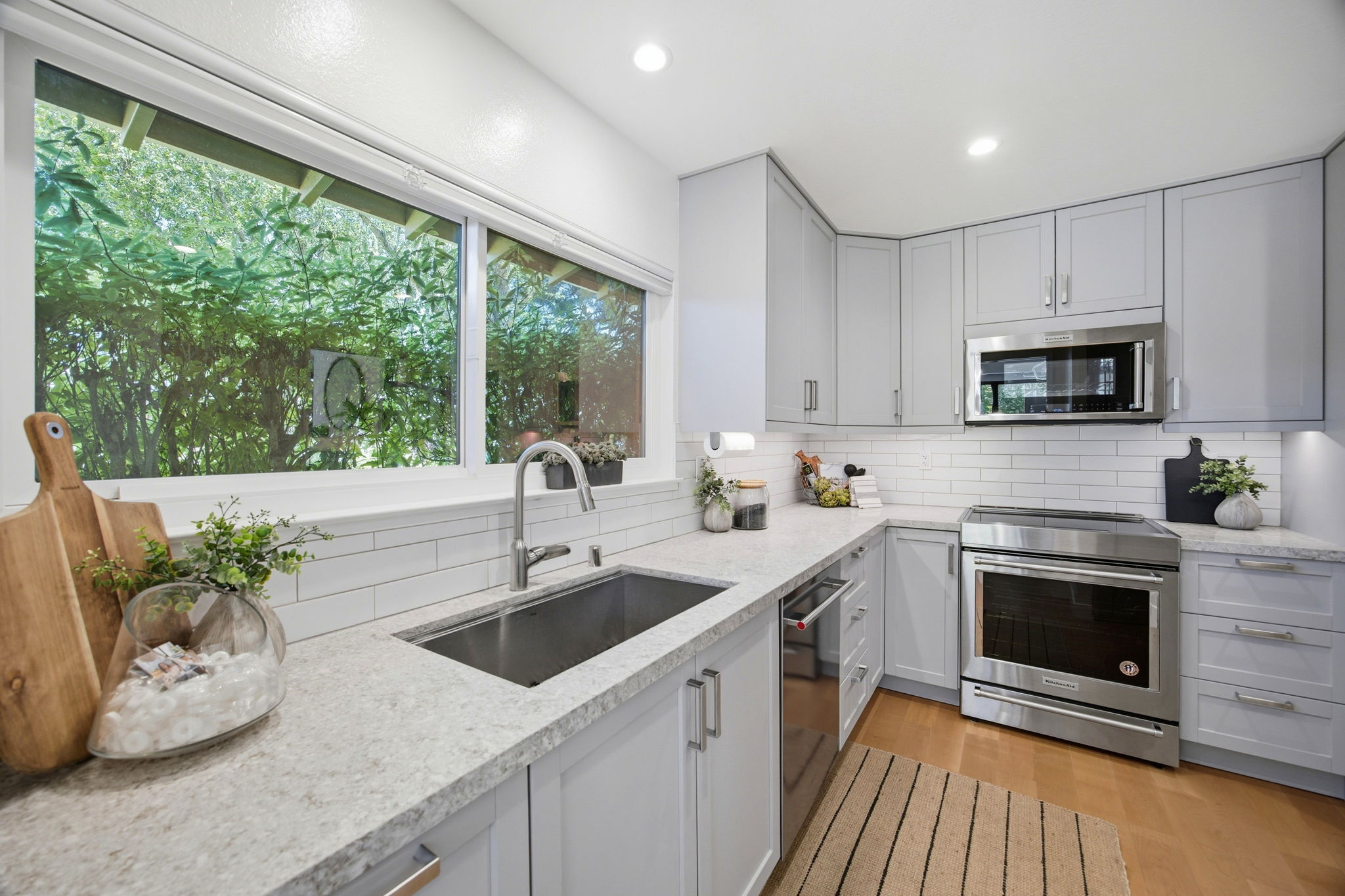  Modern San Carlos Hills Retreat - 物件實景