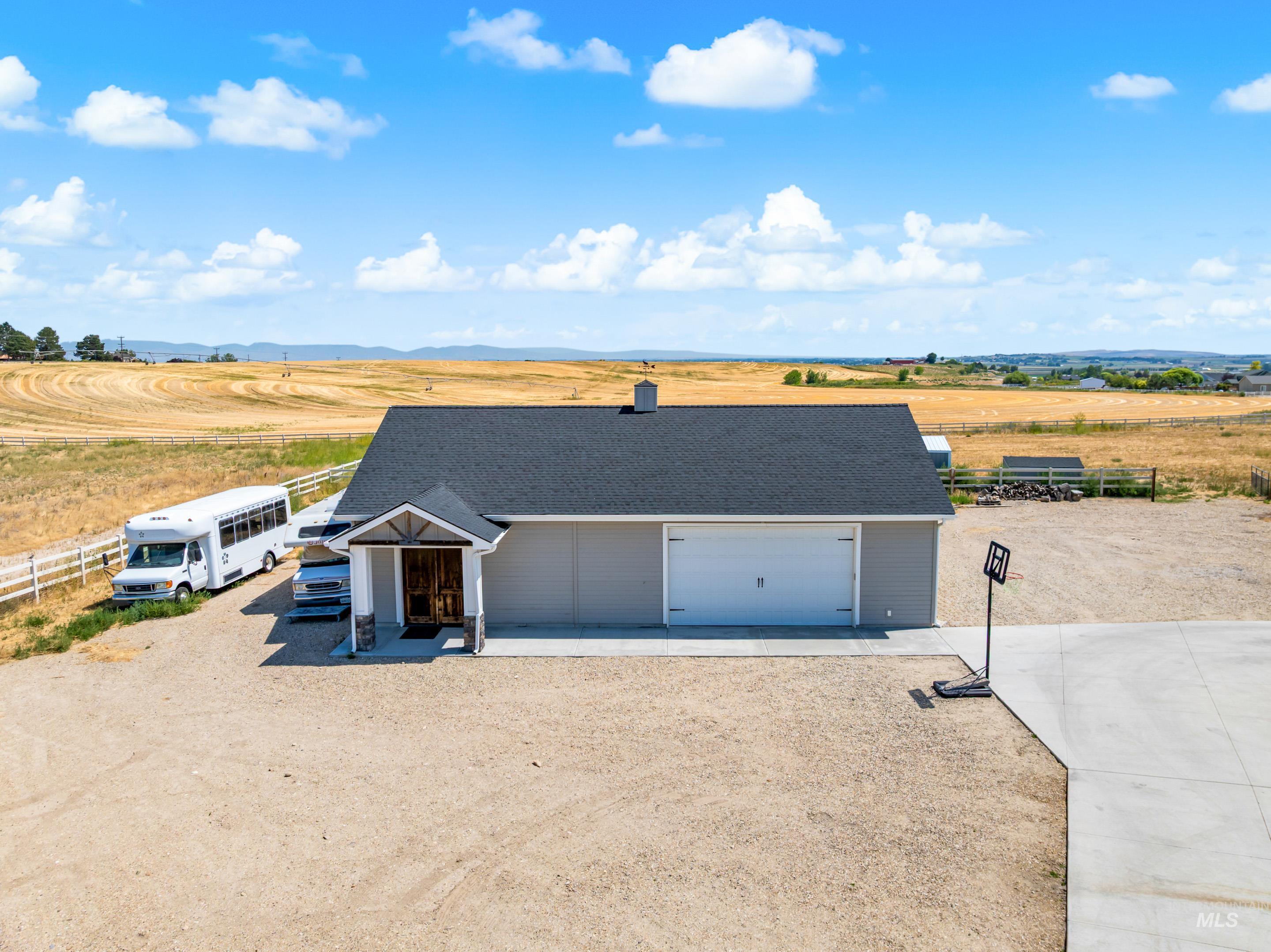 Nampa, Idaho, 83686, United States, 5 Bedrooms Bedrooms, ,Residential,For Sale,1989530