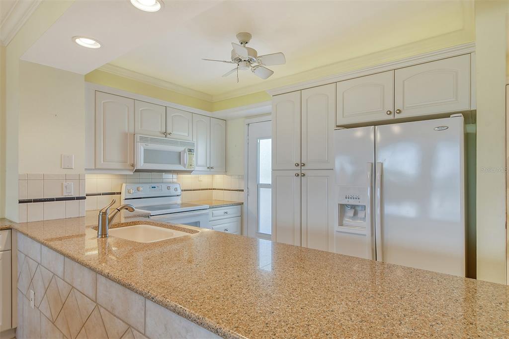 771 John Ringling Boulevard Unit 22FAIR, Sarasota, Florida, 34236, United States, 2 Bedrooms Bedrooms, ,2 BathroomsBathrooms,Residential,For Sale,771 John Ringling Boulevard Unit 22FAIR,1626949